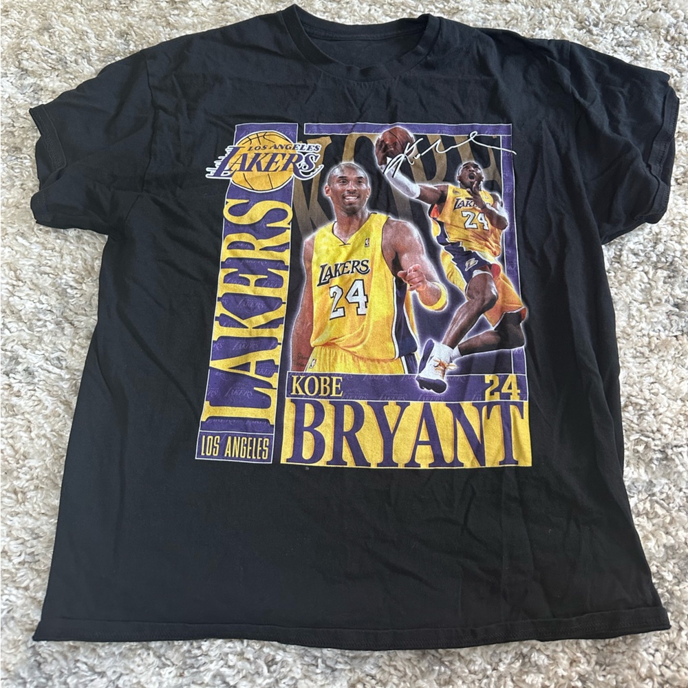 Kobe Bryant Lakers shirt